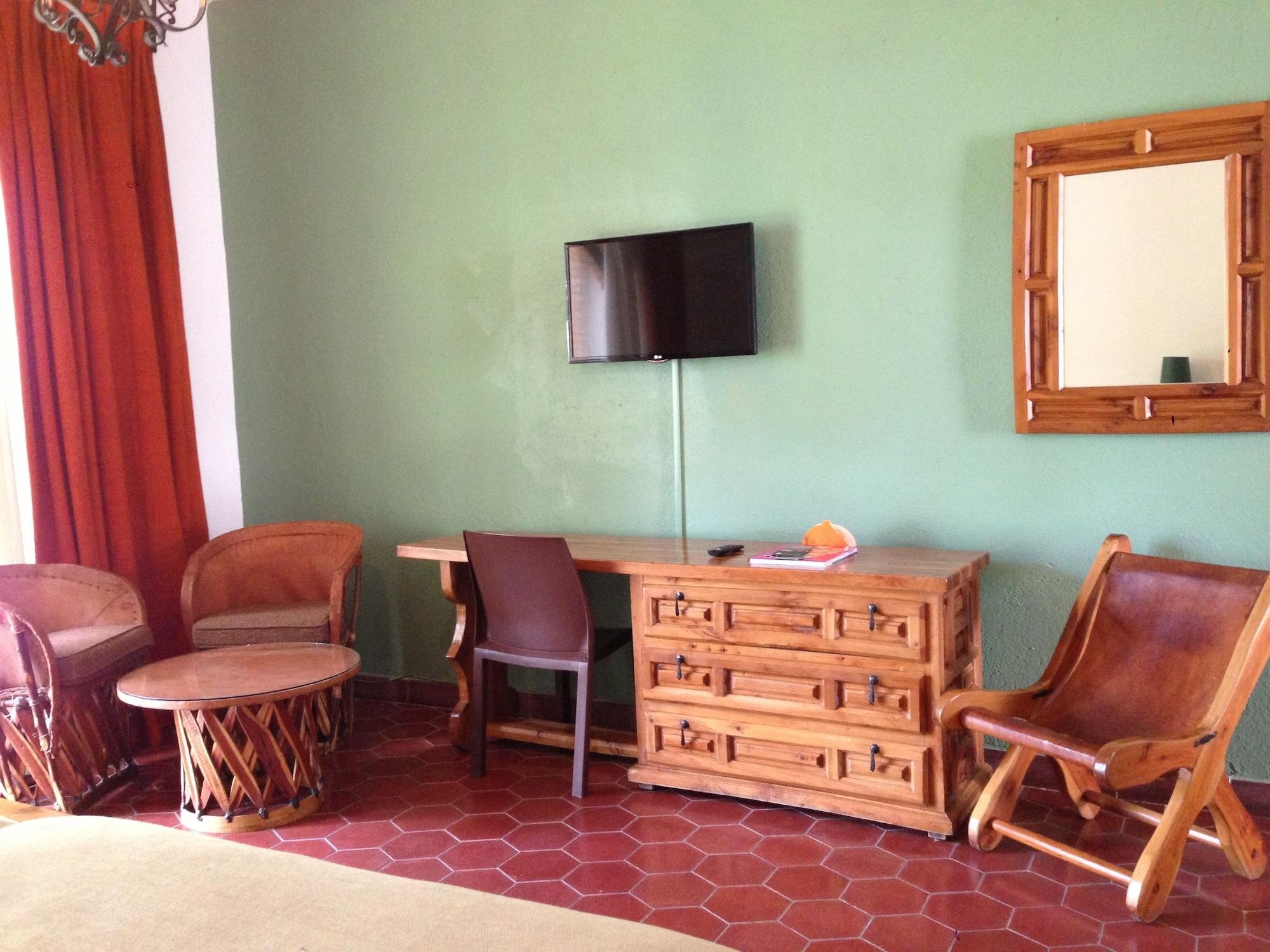 Rancho Hotel Atascadero Сан Мигел де Аленде Екстериор снимка