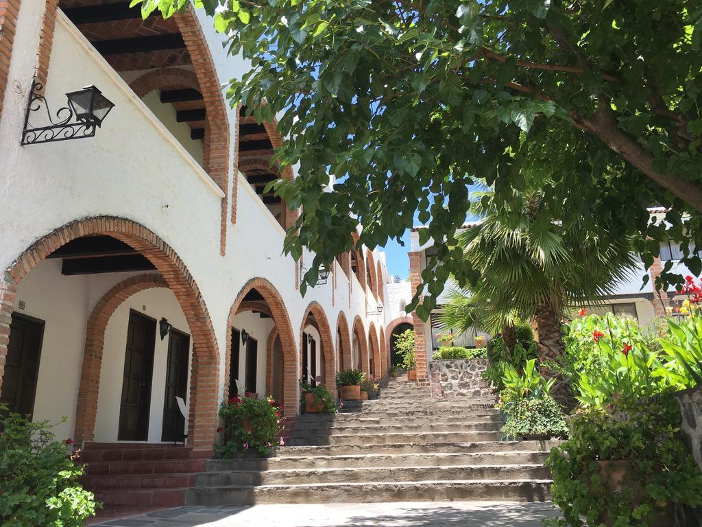 Rancho Hotel Atascadero Сан Мигел де Аленде Екстериор снимка