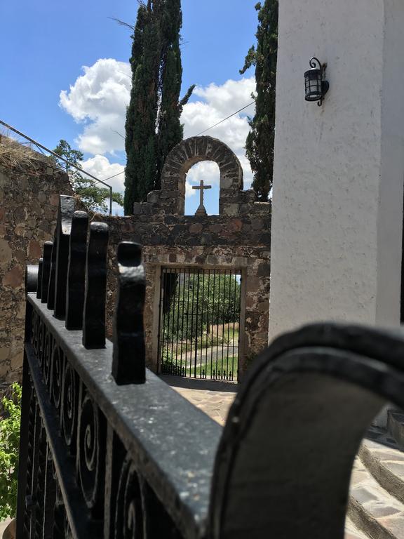 Rancho Hotel Atascadero Сан Мигел де Аленде Екстериор снимка